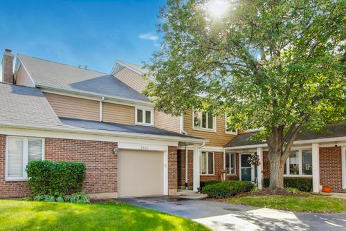 6-1532 N Courtland Dr, Arlington Heights, IL, 60004-4370 | Card Image