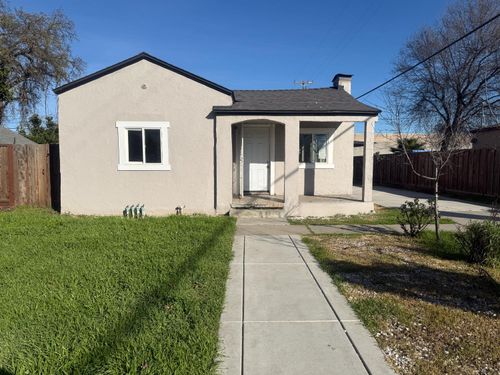 18 B Street, Empire, CA, 95319 | Card Image