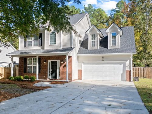 800 N Aylesbury Rd, Goose Creek, SC, 29445-5711 | Card Image