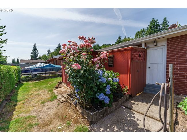 1938 Nw Sierra Ln, House other with 3 bedrooms, 2 bathrooms and 2 parking in Camas WA | Image 29