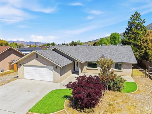 18110 Churchill Street, Tehachapi, CA, 93561 | Card Image