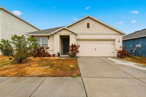 124 Emanuelle Dr, Winter Haven, FL, 33884-3453 | Card Image
