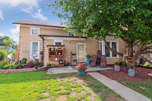 222 S 1st Street, Evansville, WI, 53536 | Card Image