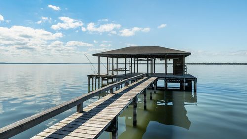 466 Buffalo Ct, Livingston, TX, 77351-6407 | Card Image