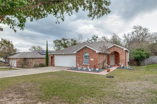 8169 Whitney Ln, Fort Worth, TX, 76120-5615 | Card Image