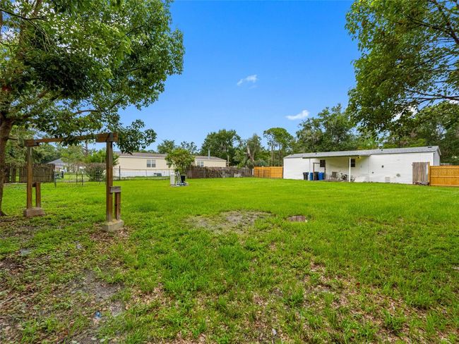 8714 N Meadowview Cir, House other with 2 bedrooms, 2 bathrooms and null parking in Tampa FL | Image 34