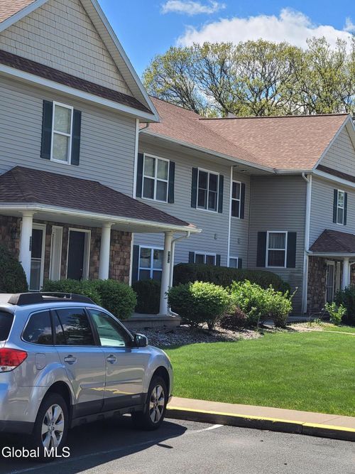 apt-902-1200 Hillside Ave, Niskayuna, NY, 12309-3542 | Card Image