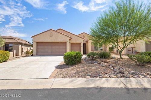 2145 E Thunderchief Dr, Green Valley, AZ, 85614-5834 | Card Image