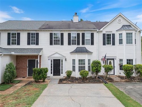 32 Hampton Dr, Cartersville, GA, 30121-4268 | Card Image