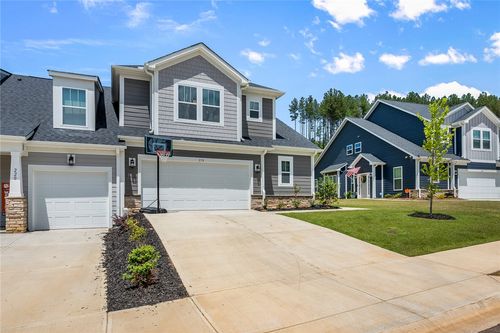 218 Grange Valley Ln, Central, SC, 29630-9462 | Card Image