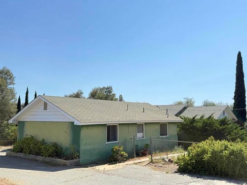 1705 E Alvarado St, Fallbrook, CA, 92028-2503 | Card Image