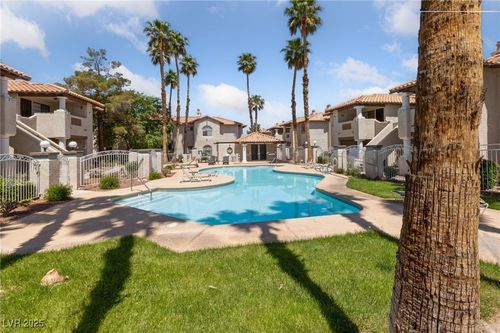 unit-a-1423 Santa Margarita St, Las Vegas, NV, 89146-0813 | Card Image