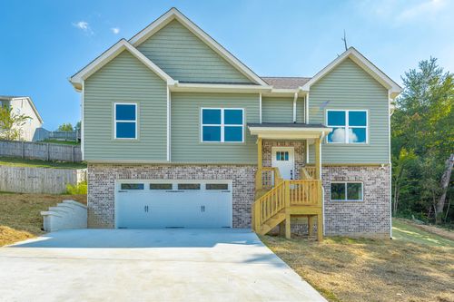 1710 Short Leaf Ln, Soddy Daisy, TN, 37379-9031 | Card Image