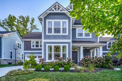 105 Thomas Point Dr, Fortville, IN, 46040-1691 | Card Image