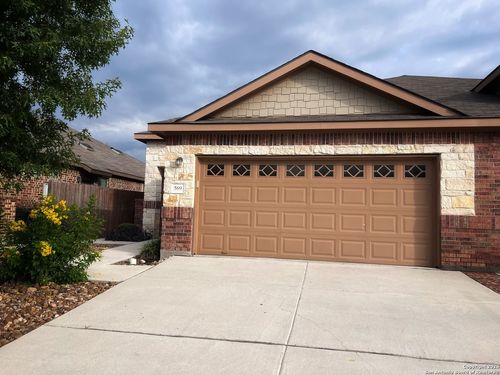 569-565-569 Creekside Cir, New Braunfels, TX, 78130-6193 | Card Image