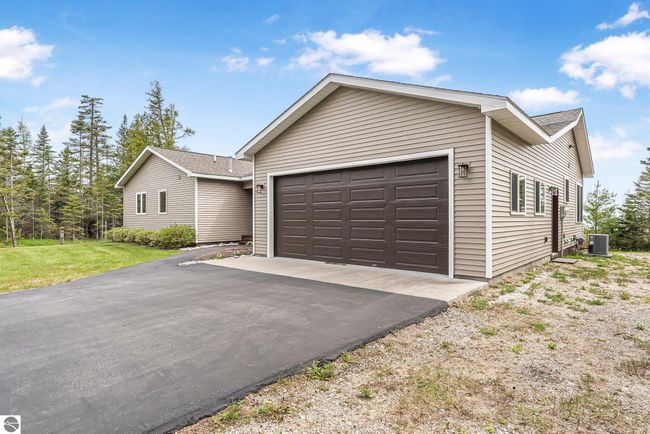 21495 Us Highway 23 N, House other with 2 bedrooms, 2 bathrooms and null parking in Millersburg MI | Image 58