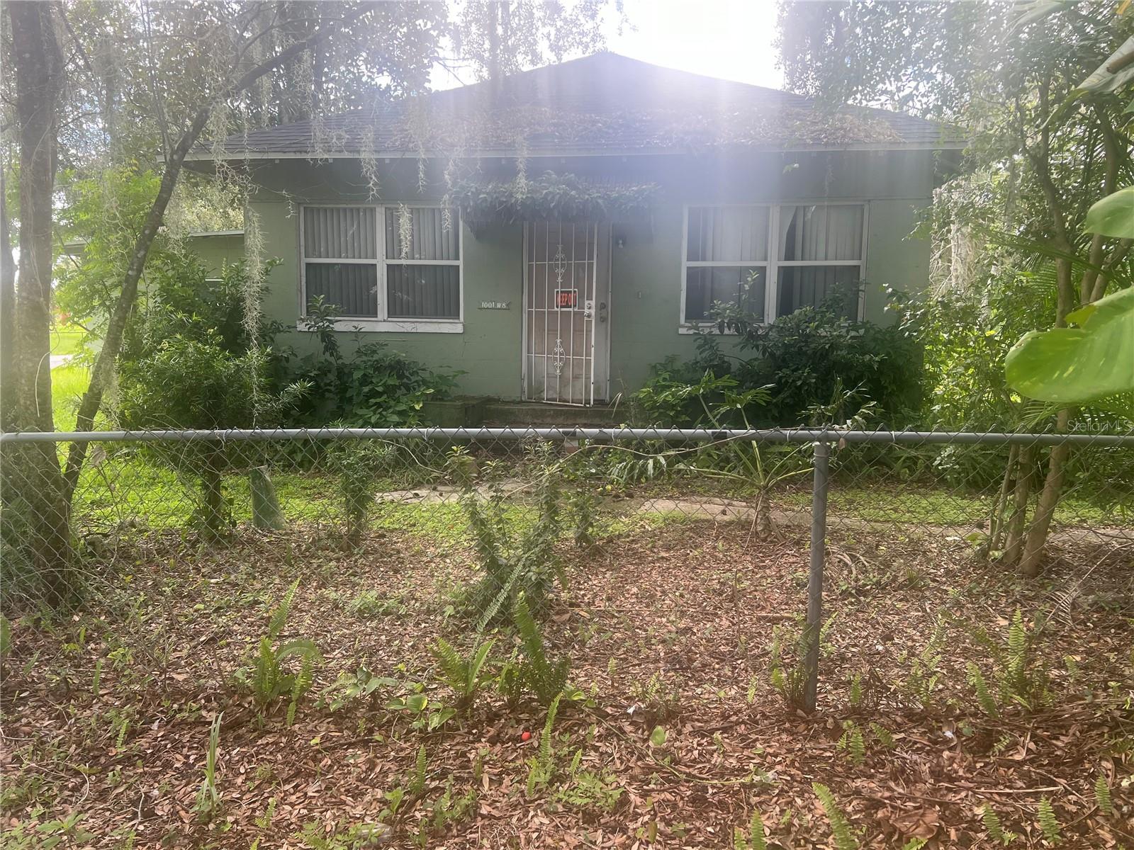 8th St, Sanford, FL 32771