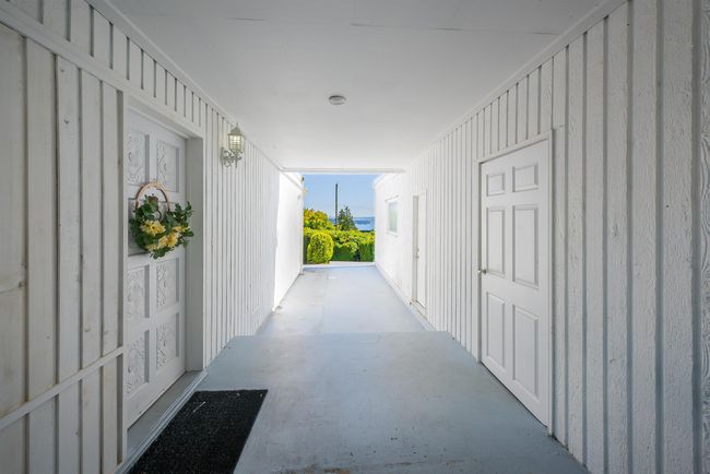 View of hallway | Image 33