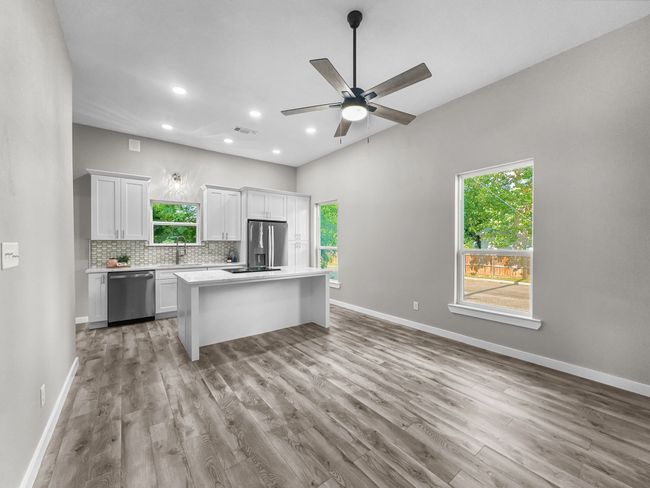 609 North Ave, House other with 3 bedrooms, 2 bathrooms and null parking in Whitesboro TX | Image 26