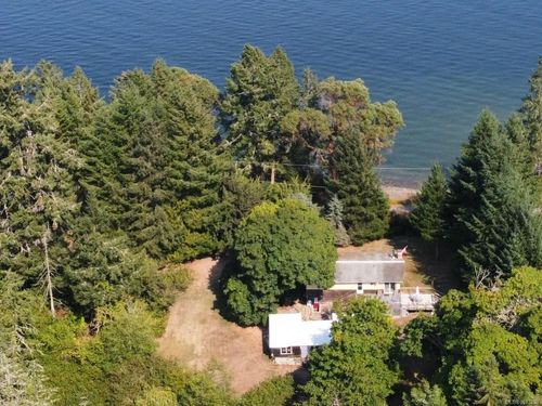 1520 N Beach Rd, Salt Spring Island, BC, V8K1A8 | Card Image
