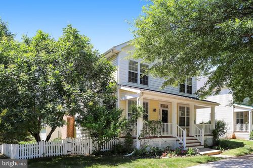 42985 Chesterton St, ASHBURN, VA, 20147-3683 | Card Image