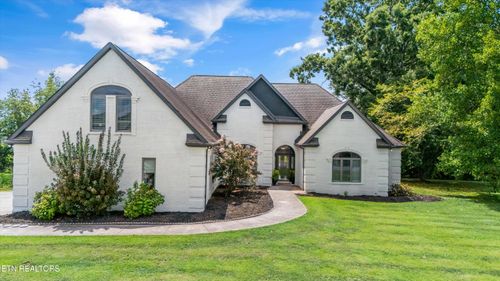 339 Riverdale Dr, Sevierville, TN, 37862-5906 | Card Image