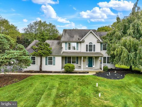7 Ohlinger Dr, FLEETWOOD, PA, 19522-8883 | Card Image