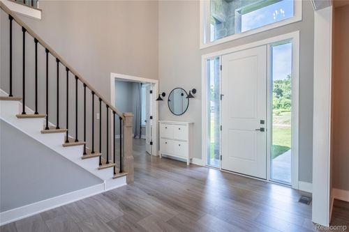 5344 Birch Dr, Springfld Twp, MI, 48350-3342 | Card Image