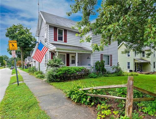 593 E Perry Street, Salem, OH, 44460 | Card Image