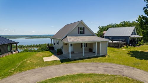 270 Rockport Lndg, Holladay, TN, 38341-2501 | Card Image