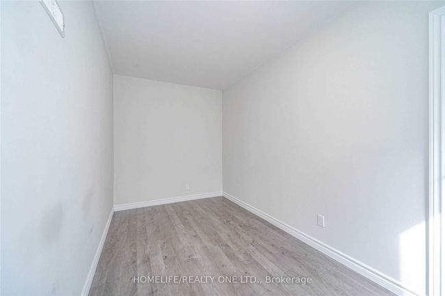 MAIN - 104 Benson Ave, House other with 2 bedrooms, 1 bathrooms and null parking in Toronto ON | Image 27