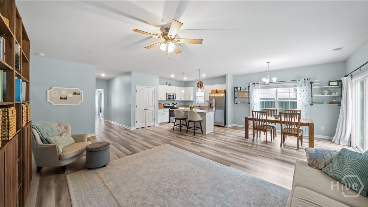 Residential in Richmond Hill 4