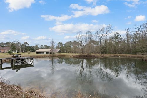 16010 Peairs Rd, Pride, LA, 70770-9762 | Card Image