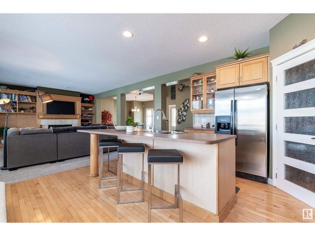 446 Sparling Crt Sw, House other with 4 bedrooms, 4 bathrooms and 4 parking in Edmonton AB | Image 15