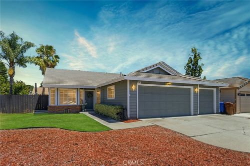 390 Essex Dr, Brentwood, CA, 94513-2703 | Card Image