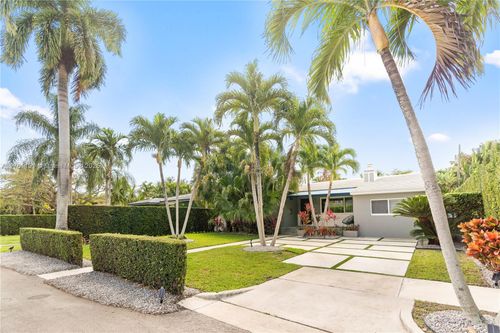 840 Ne 75th St, Miami, FL, 33138-5240 | Card Image