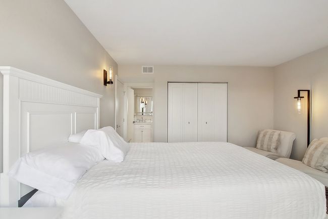 UNIT-312 - 509 Aurora Ave, Condo with 2 bedrooms, 1 bathrooms and 2 parking in Naperville IL | Image 9