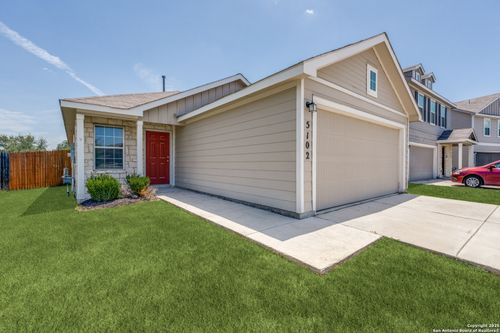 5102 Everett Loop, Converse, TX, 78109-3821 | Card Image