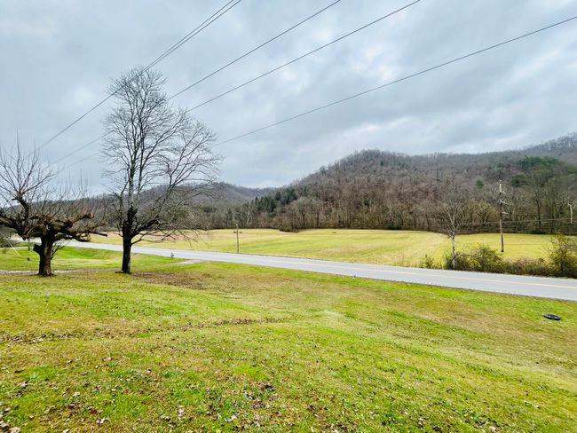 11571 N Highway 11, House other with 3 bedrooms, 1 bathrooms and null parking in Oneida KY | Image 27