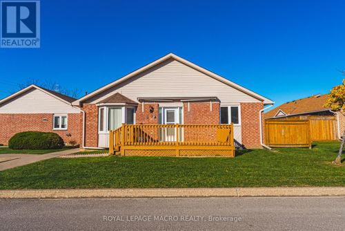 109-122 Bunting Rd, St Catharines, ON, L2P3X7 | Card Image