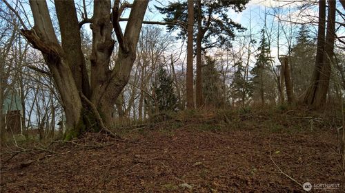 50 K Beach Way, Everett, WA, 98206 | Card Image