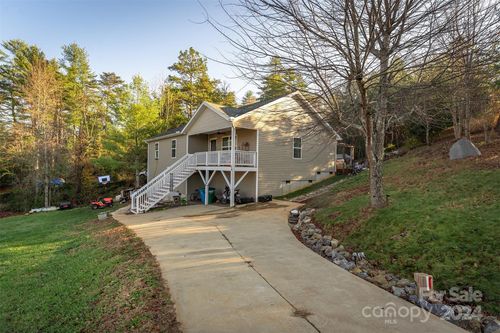 34 Homestead Ridge Road, Weaverville, NC, 28787 | Card Image