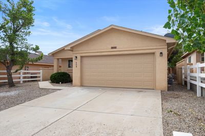 608 Truchas Meadows Drive Ne, House other with 3 bedrooms, 2 bathrooms and null parking in Rio Rancho NM | Image 2