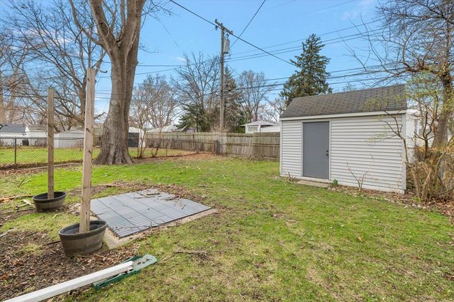 110 W Shevlin Ave, House other with 2 bedrooms, 1 bathrooms and null parking in Hazel Park MI | Image 19