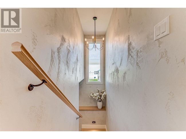 8935 Kalamalka Rd, House other with 4 bedrooms, 3 bathrooms and 30 parking in Coldstream BC | Image 27