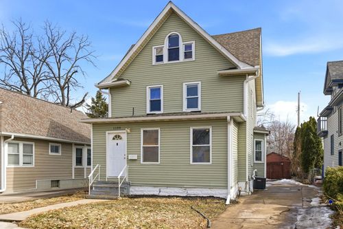1100 12th Ave Se, Minneapolis, MN, 55414-2306 | Card Image
