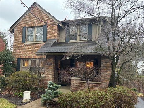 226 Park Entrance Dr, Pittsburgh, PA, 15228-1825 | Card Image