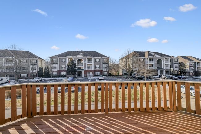 Incredible deck for entertaining | Image 44