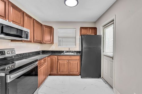 102-626 Sw 14th Ave, Fort Lauderdale, FL, 33312-2444 | Card Image