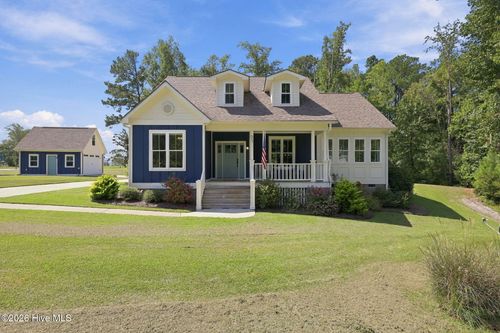 53 W Point Ct, Minnesott Beach, NC, 28510-5600 | Card Image